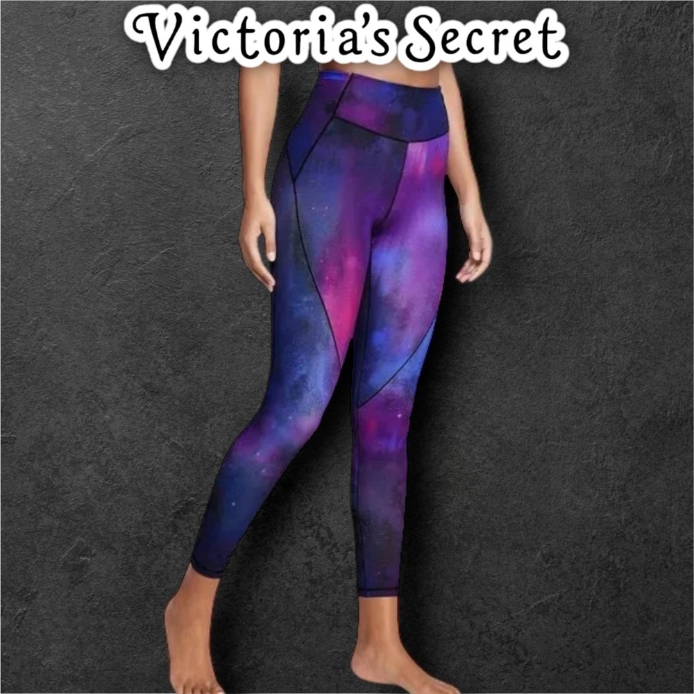 Victoria’s Secret Flow Sweat On Point Soft Purple Aurora Forest Galaxy Leggings